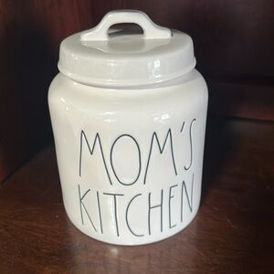 - Nwt rae Dunn MOMS’S KITCHEN  canister never used